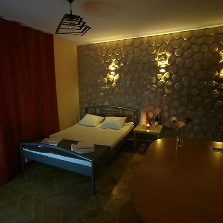 Apartamenty Varsovie Zlota 60 المظهر الخارجي الصورة