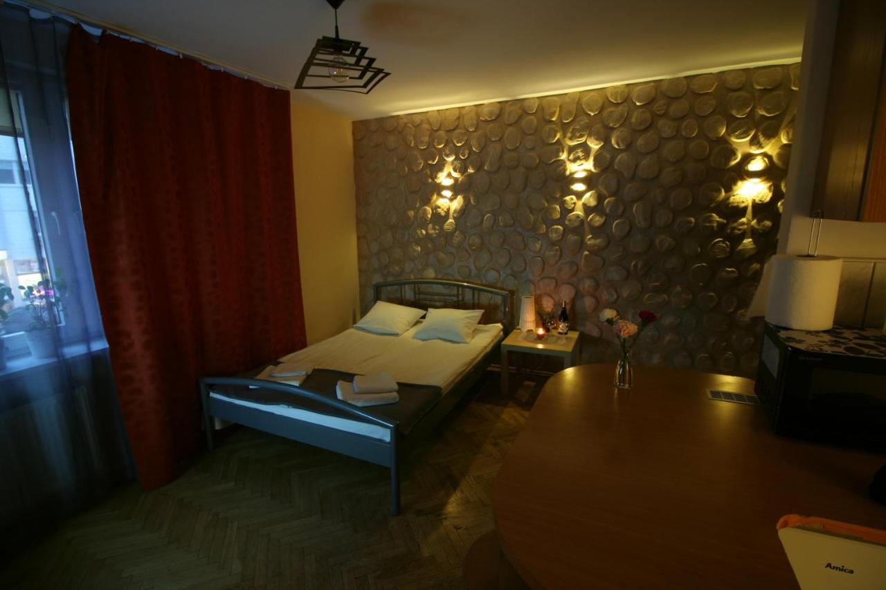 Apartamenty Varsovie Zlota 60 المظهر الخارجي الصورة